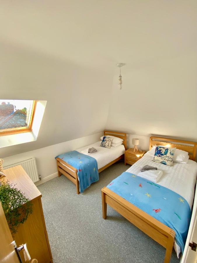 Swanage Holiday Penthouse Apartment, Moments From Beach And Town, On Site Parking, Fast Wifi, Sleeps Up To 6, Rated Exceptional 외부 사진